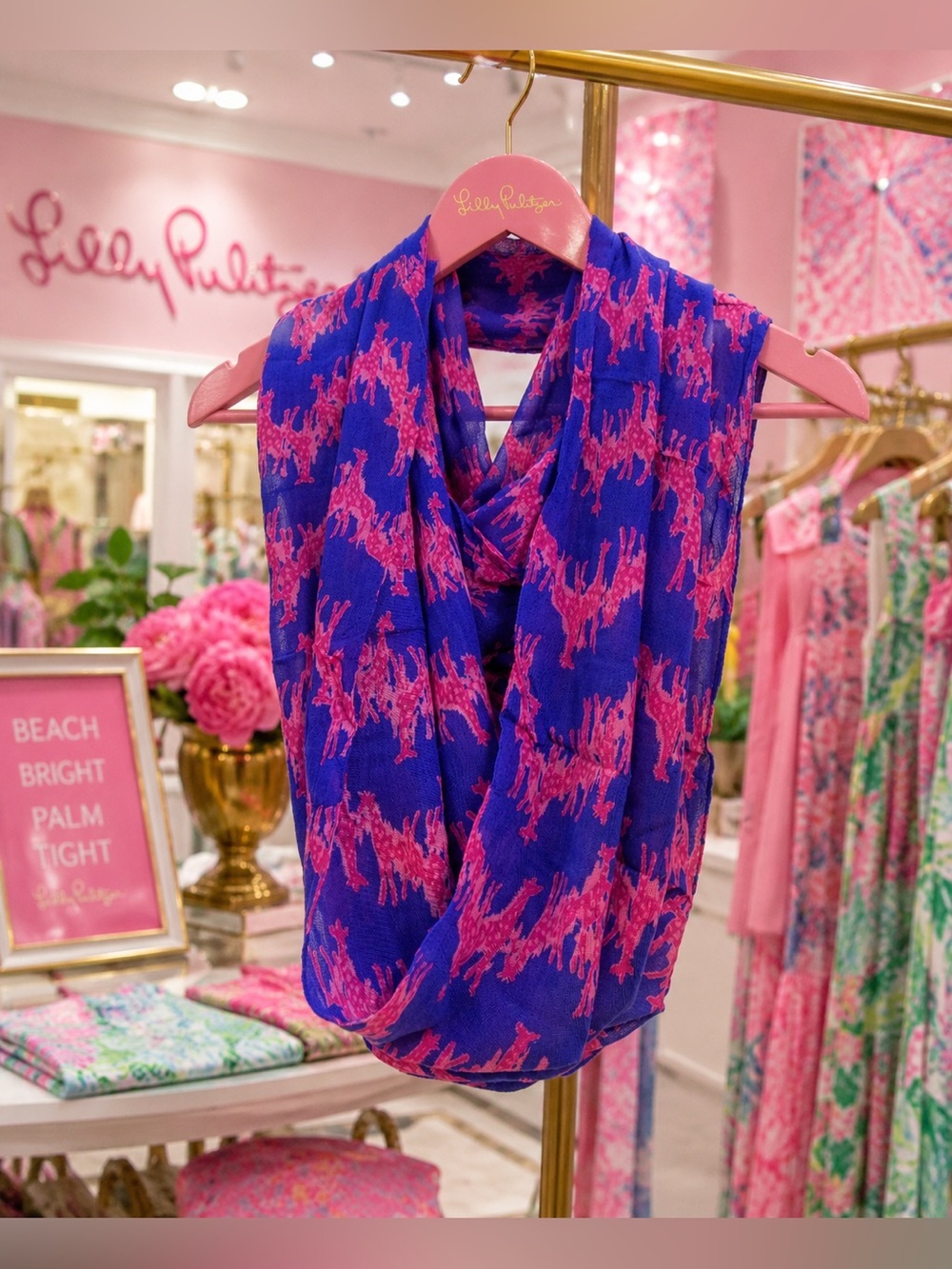 Lilly Pulitzer Ryley Infinity Loop Scarf 
Lightweight Giraffe Print Pink & Blue